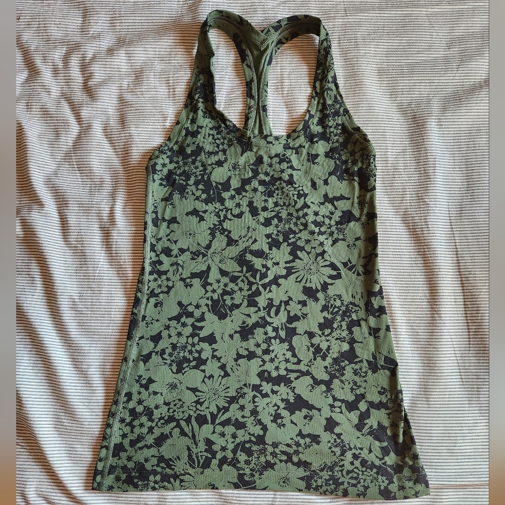 Lululemon Cool Racerback - Floral Green - size 4